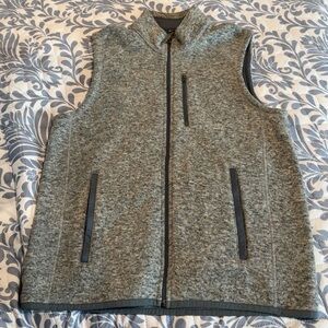 Beverly Hills Polo Club Gray Sleeveless Zip-Up Vest